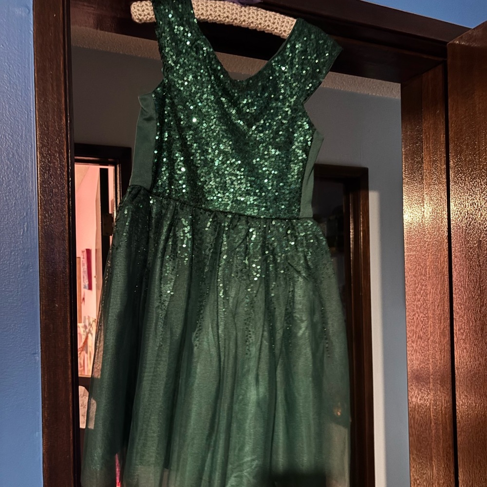 Girls dress